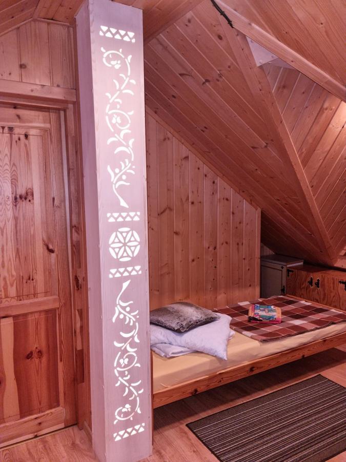 Zacisze Проживання в сім'ї
